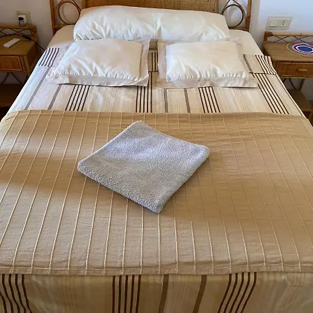 Bungalow Sea & Airport Guest house Arenales del Sol